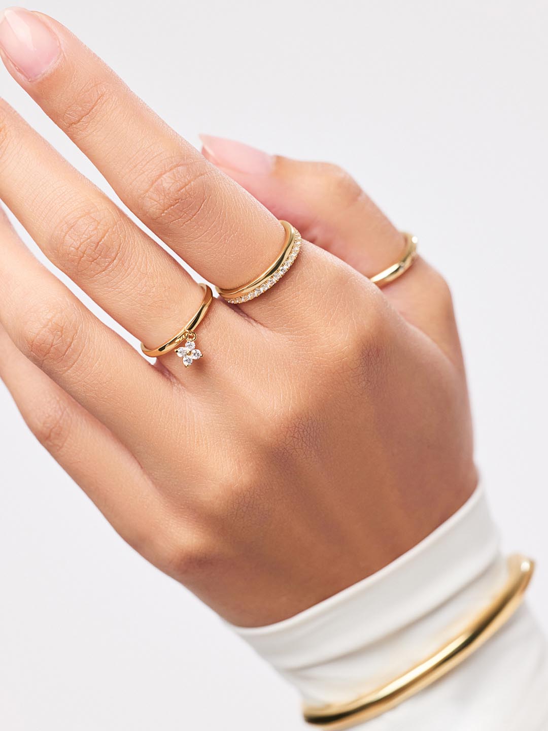 Gold Band Ring - Jadyn