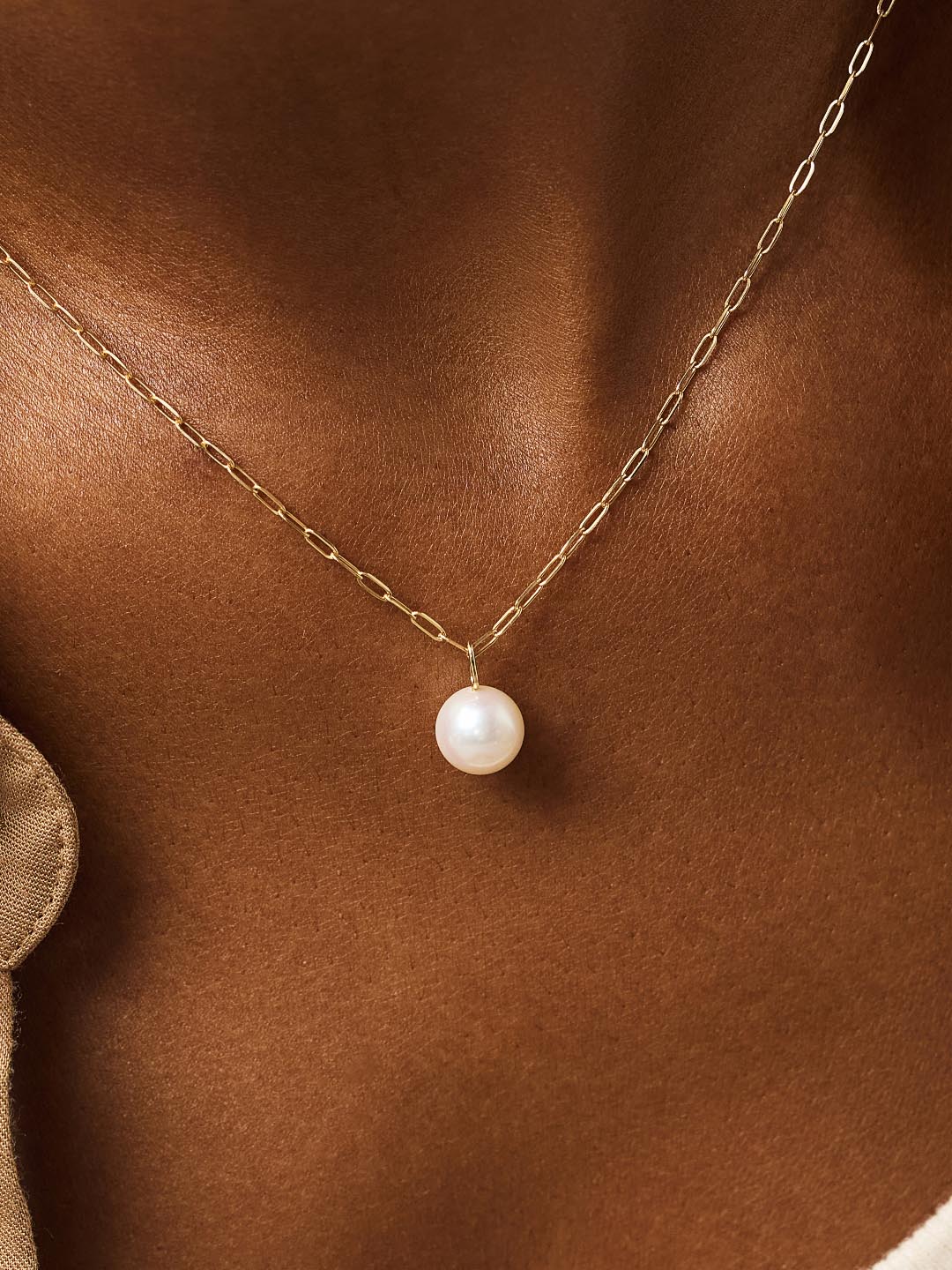 Gold Pendant - Gold Round Pearl Charm