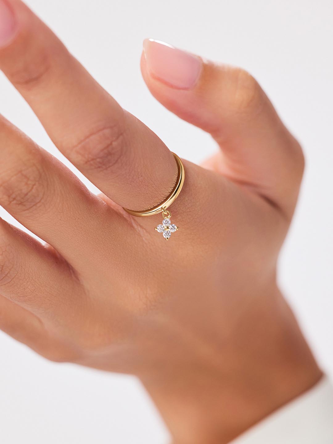 Gold Band Ring - Jadyn