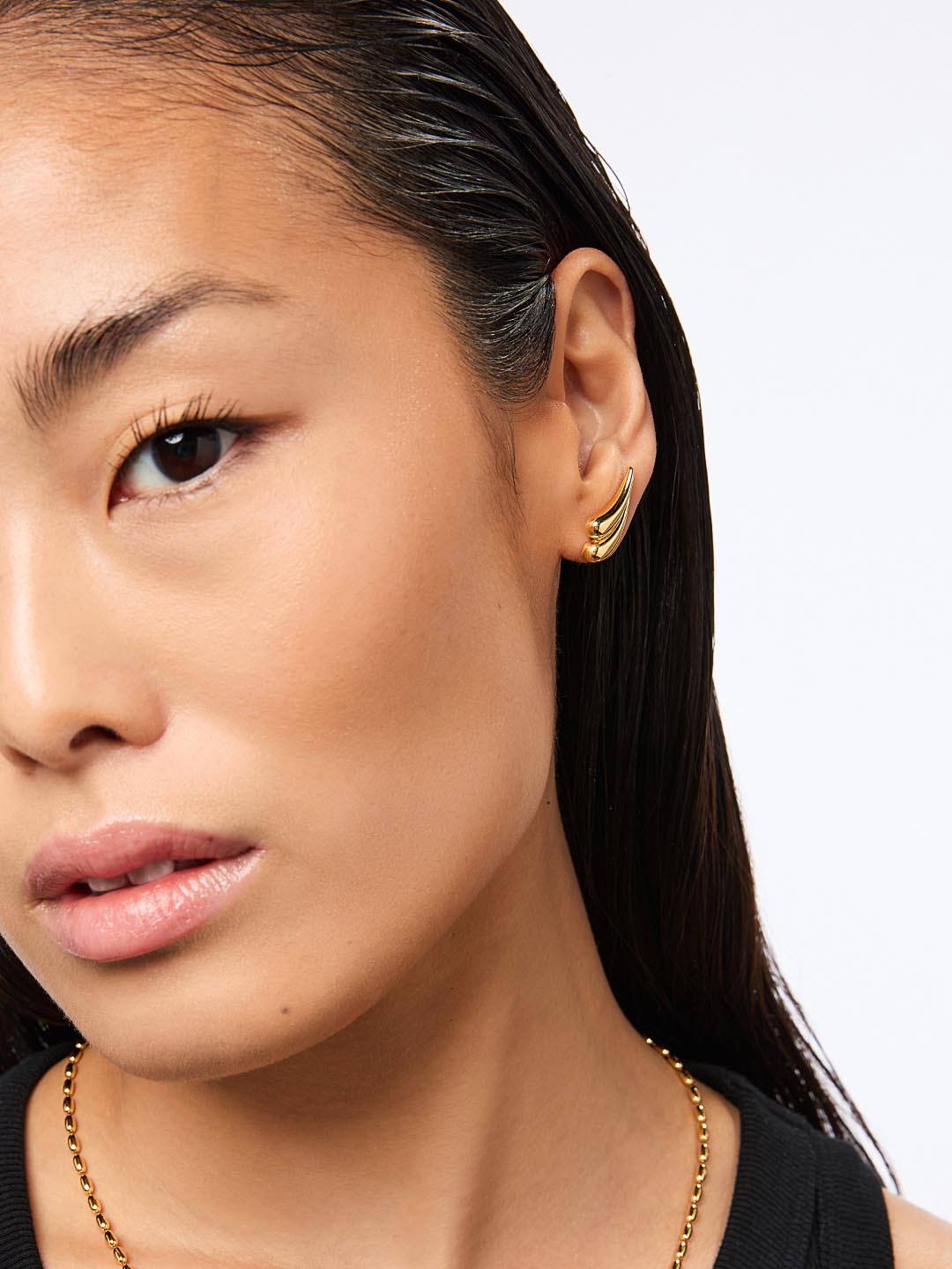 Statement Earrings - Kia