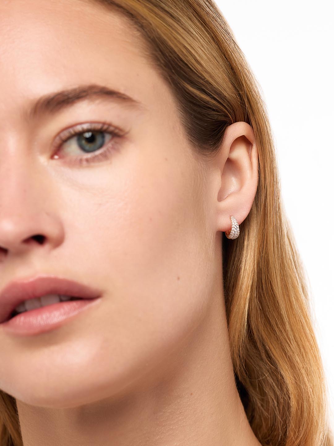 Huggie Earrings - Nate Pave