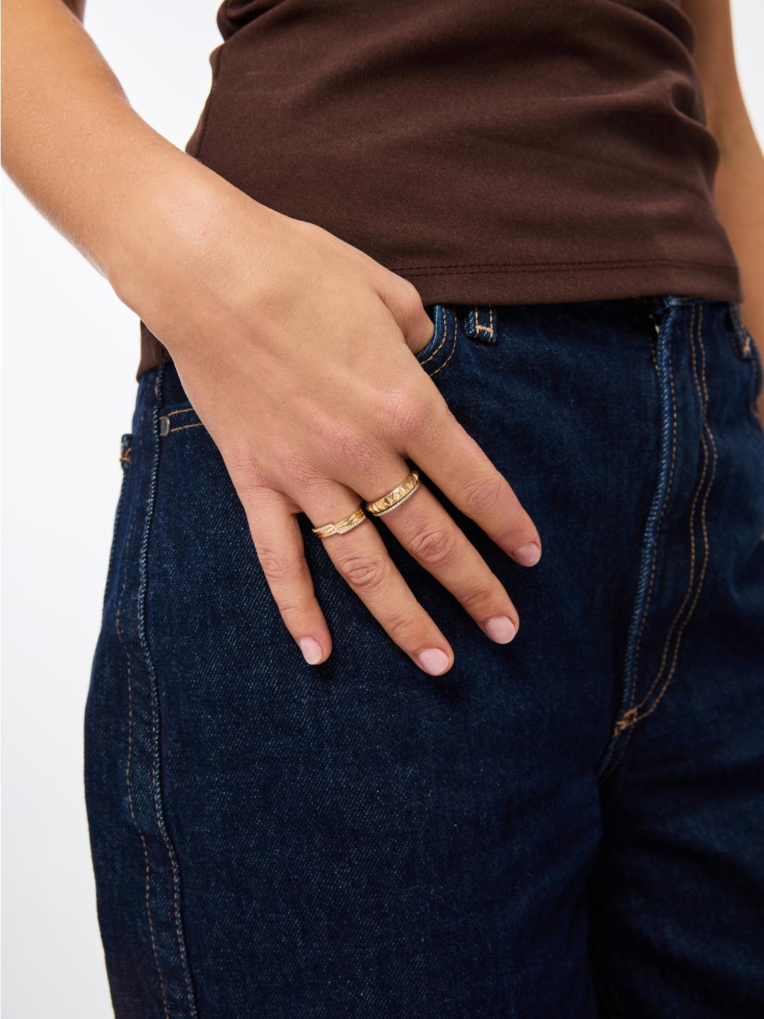 Solid Yellow Gold - Triple Diamond Elevate Ring